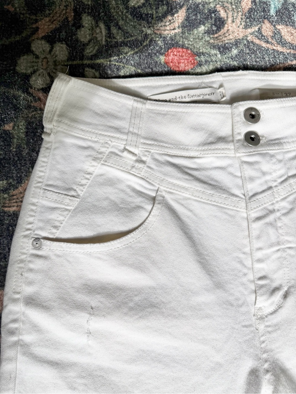 Anthropologie Pilcro White Yoke Waist Western Style Straight Leg Jeans 27 - Picture 4 of 11
